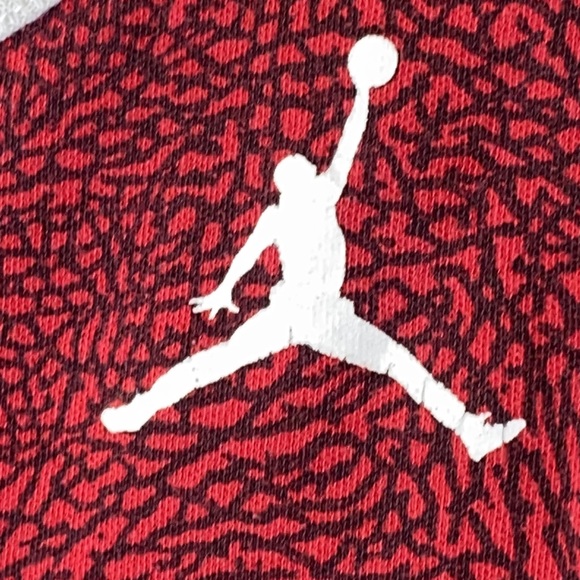 Jordan Tank Top Size Large (12-13 years old) - Picture 4 of 10